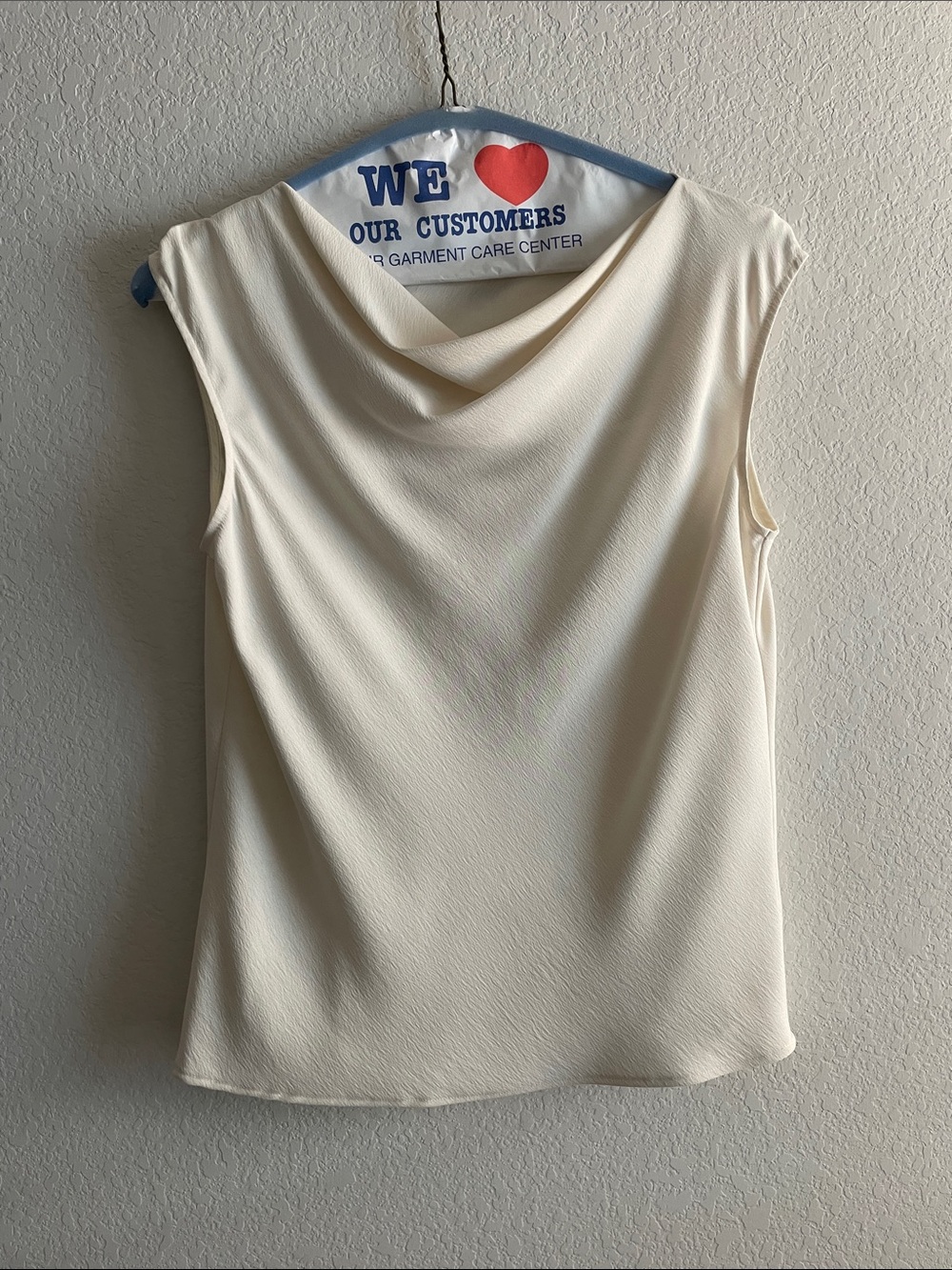 MM Lafleur The Nora Effortless Blouse Size Medium Sleeveless Cream